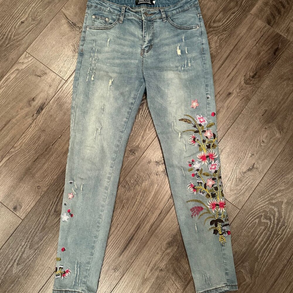 Y2K Designer Floral Flower Embroidered Women's Skinny Jeans - Size Medium 29x27